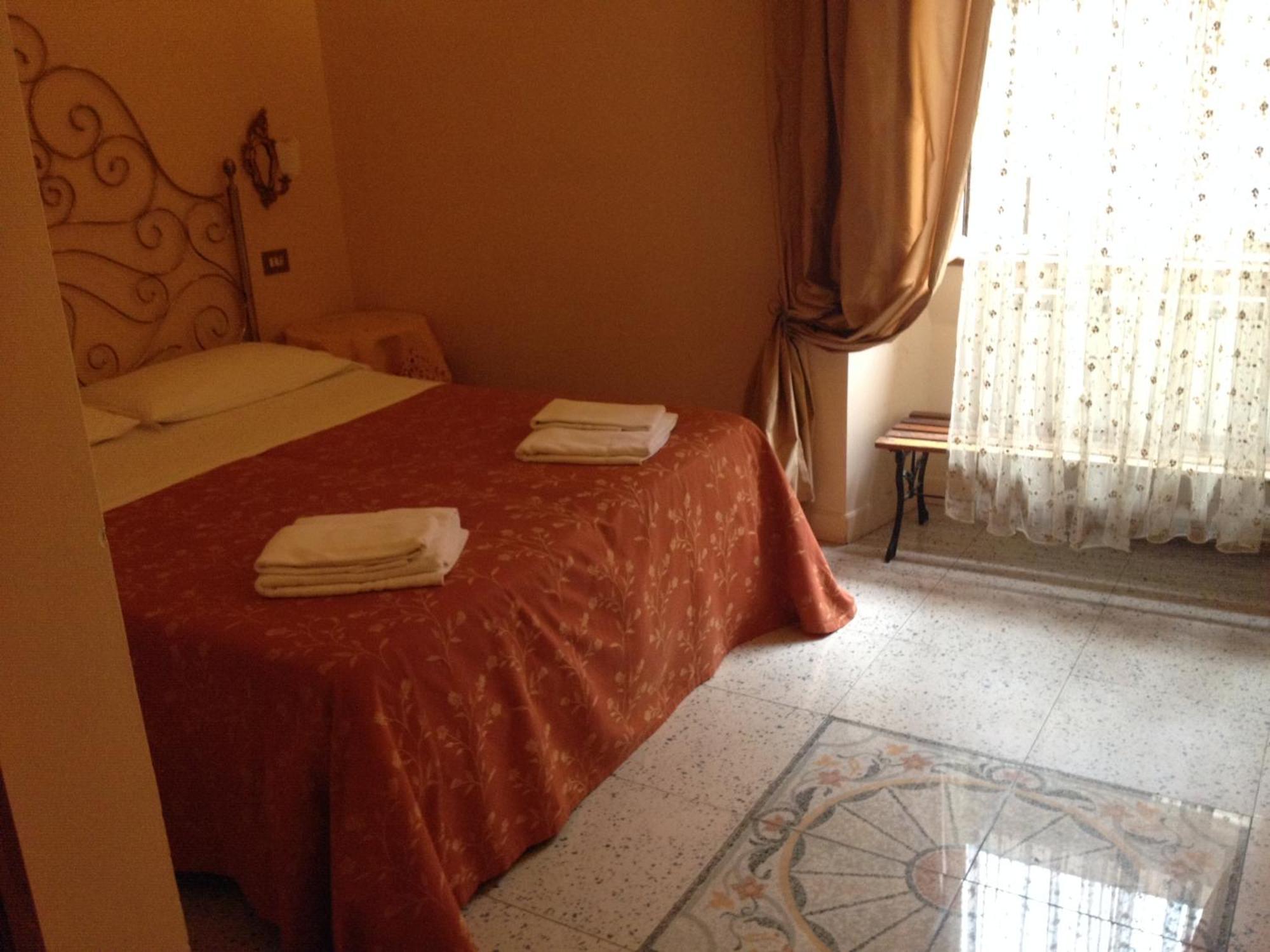 Casa de hóspedes Maison De Marta Roma